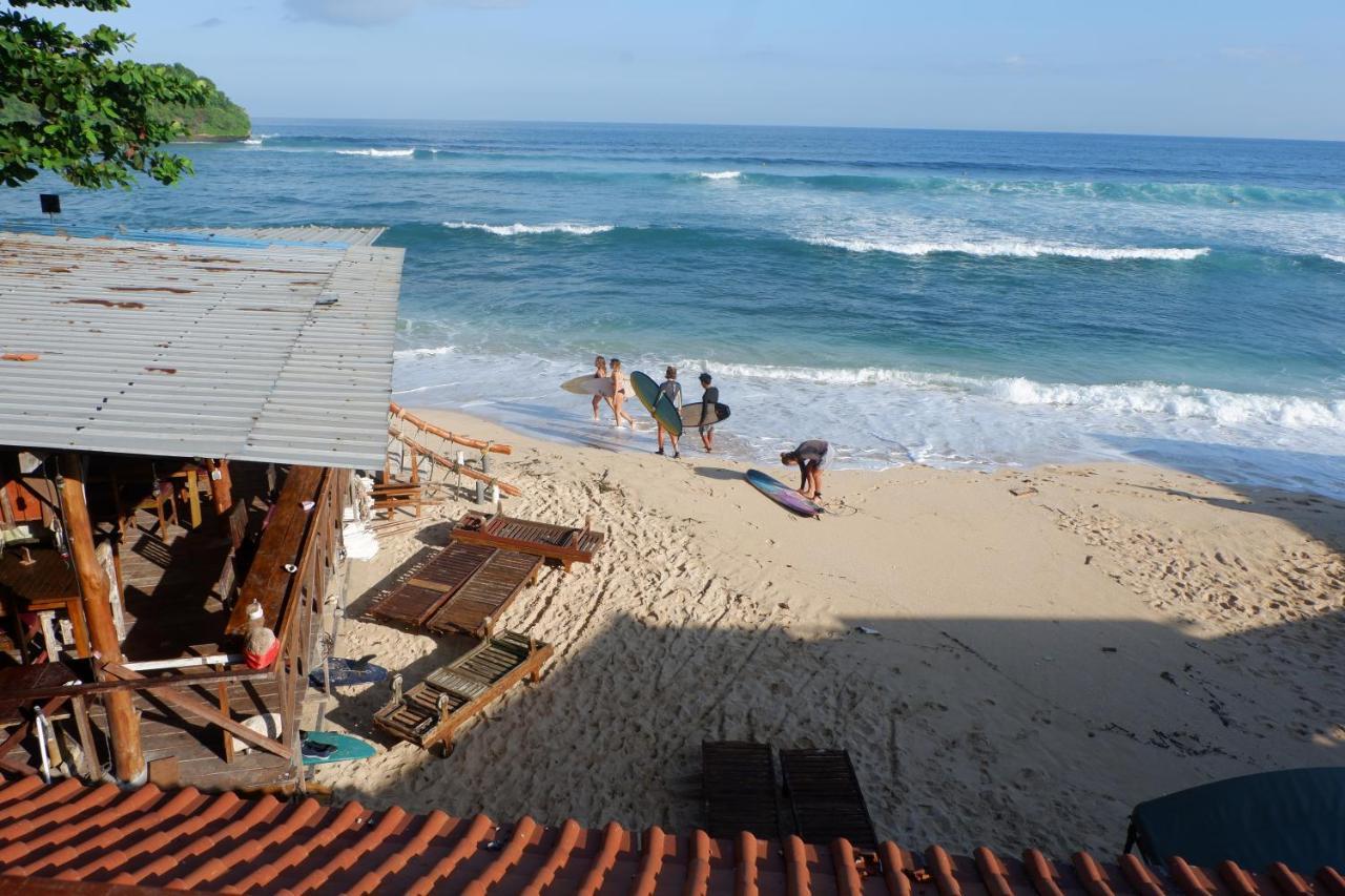 Santai Warung Bali Hotel Jimbaran Exterior foto