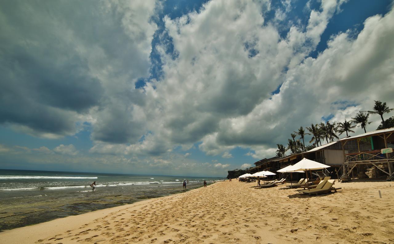 Santai Warung Bali Hotel Jimbaran Exterior foto